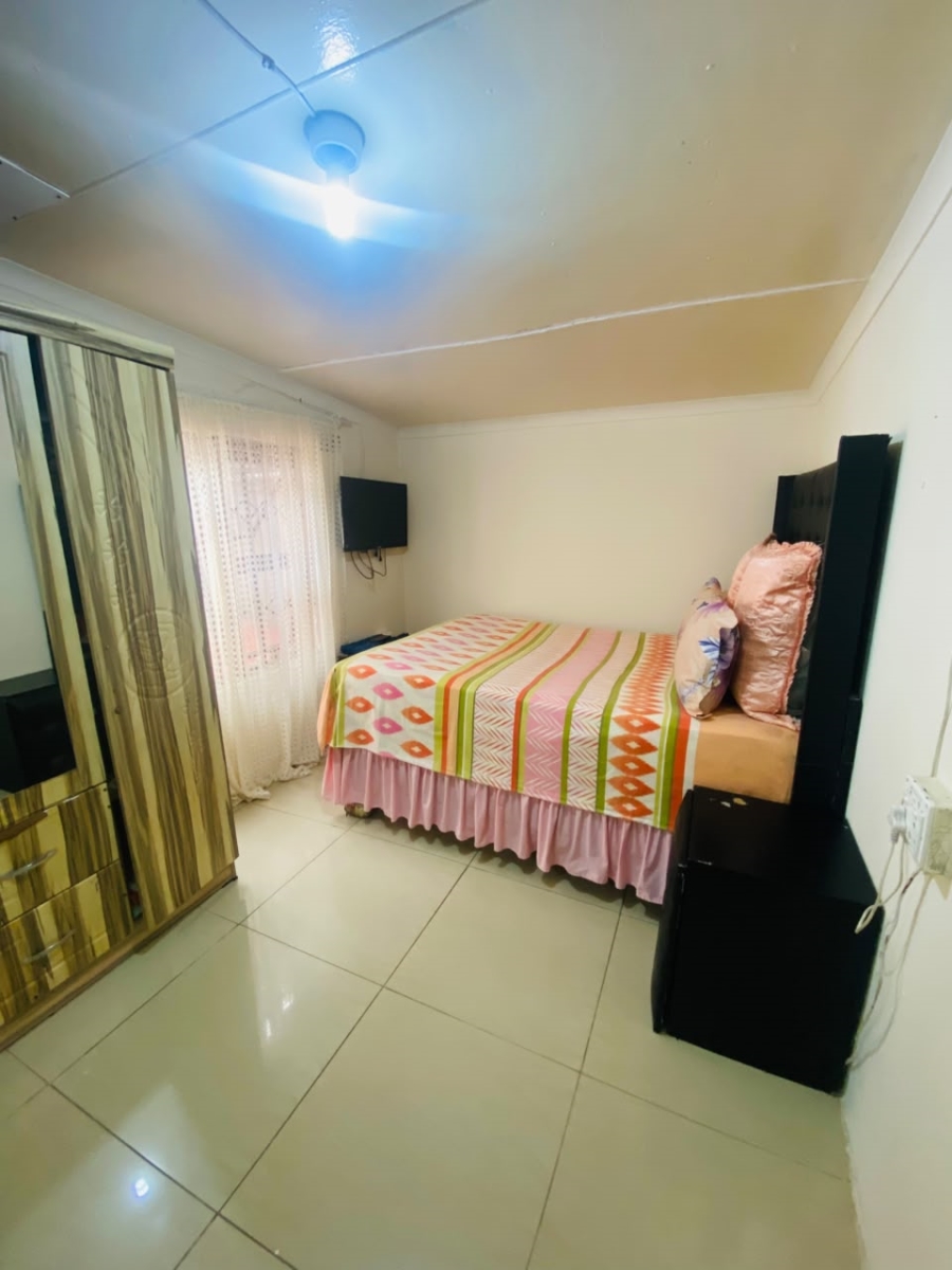 3 Bedroom Property for Sale in Harare Western Cape